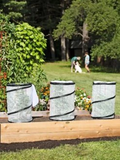 Pop-Up Tomato Accelerator -Garden Supplies Shop 8589749 2212 tif