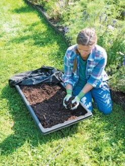 Gardener's Summer Sled -Garden Supplies Shop 8611044 160 tif